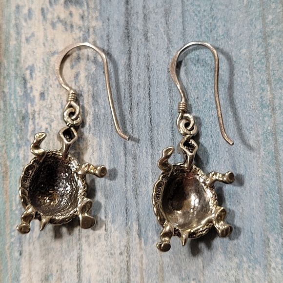 Sterling Turtle Earrings. - Picture 6 of 11